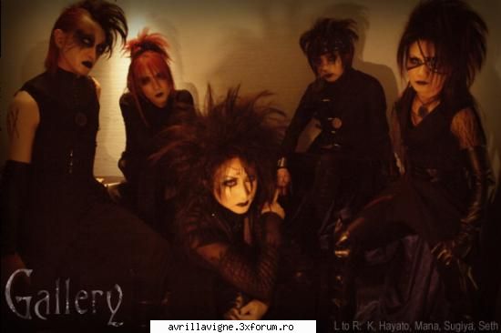 Moi Dix Mois - Ce parere aveti despre canterii moi dix mois - Muzica