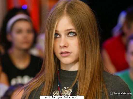 Poze k Avril - mai pu sh yo cateva :):):) - Poze