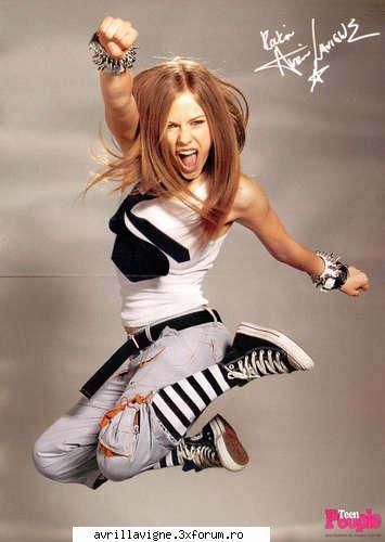 a fost un poster cu ea de curand in popcornd :d tb sa facem cv!!>:(