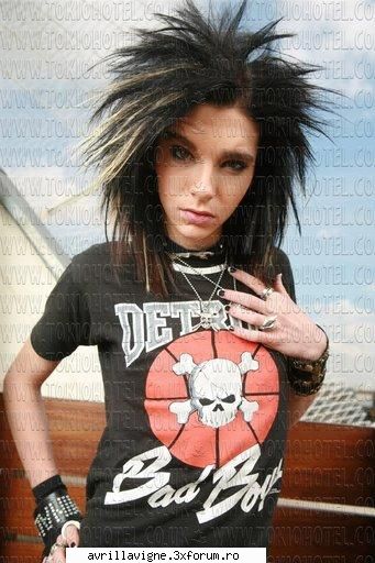 Tokio Hotel - Din cei de la TH Bill e cel mai mumos,adik si - Muzica