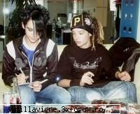 Tokio Hotel - logik imi plak fff. mooolt mai ales tom shi - Muzica